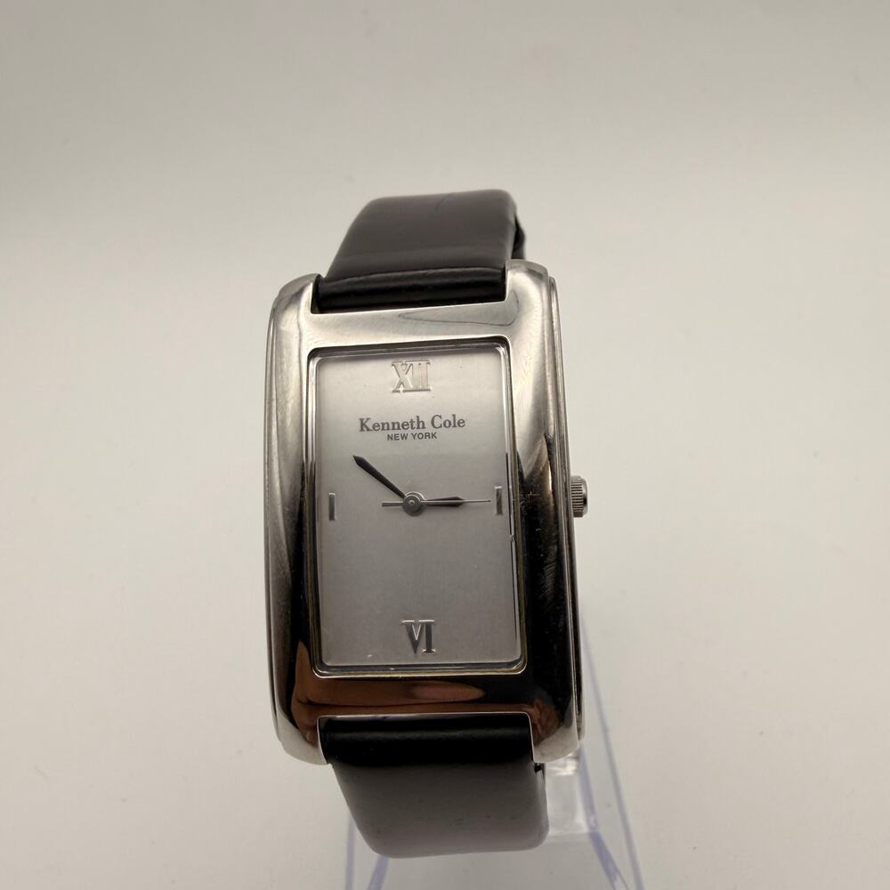 Chic Kenneth Cole New York KC1048 Silver Watch - New Battery